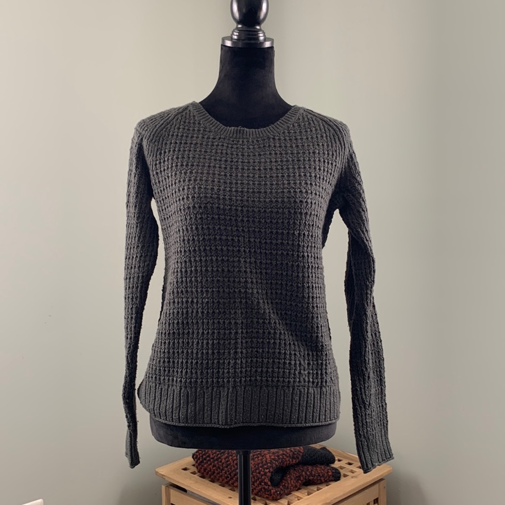 GAP Sweater